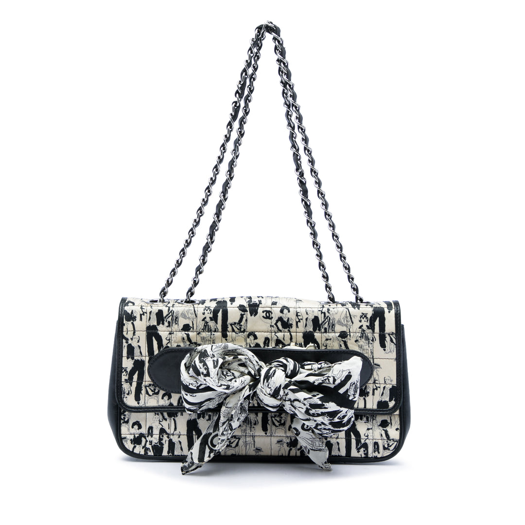Chanel Coco Mademoiselle Foulard à rabat Soie
