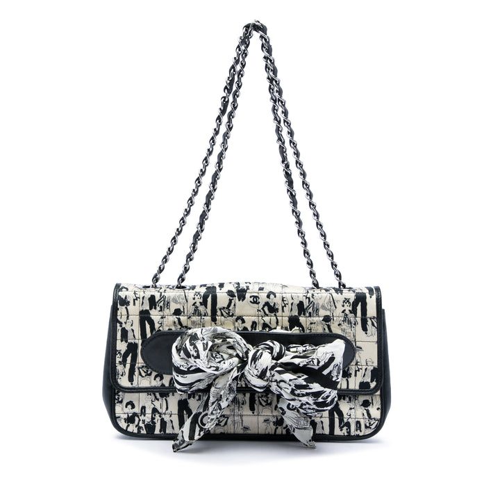Chanel Coco Mademoiselle Foulard à rabat Soie