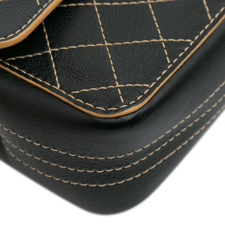 Chanel Medium Classic Cuir de veau Wild Stitch Double rabat Noir
