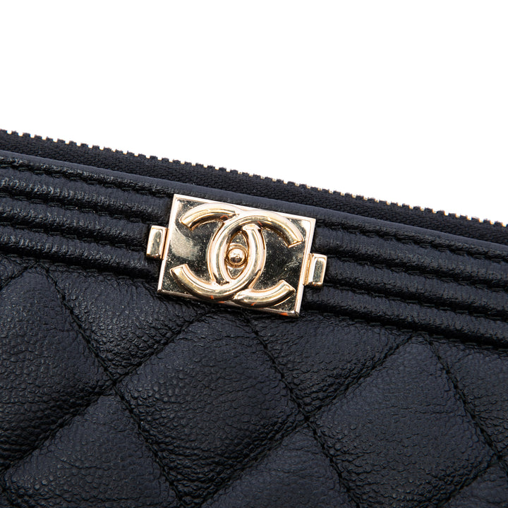 Matelassé Boy O Étui Pochette Moyen Cuir caviar Noir