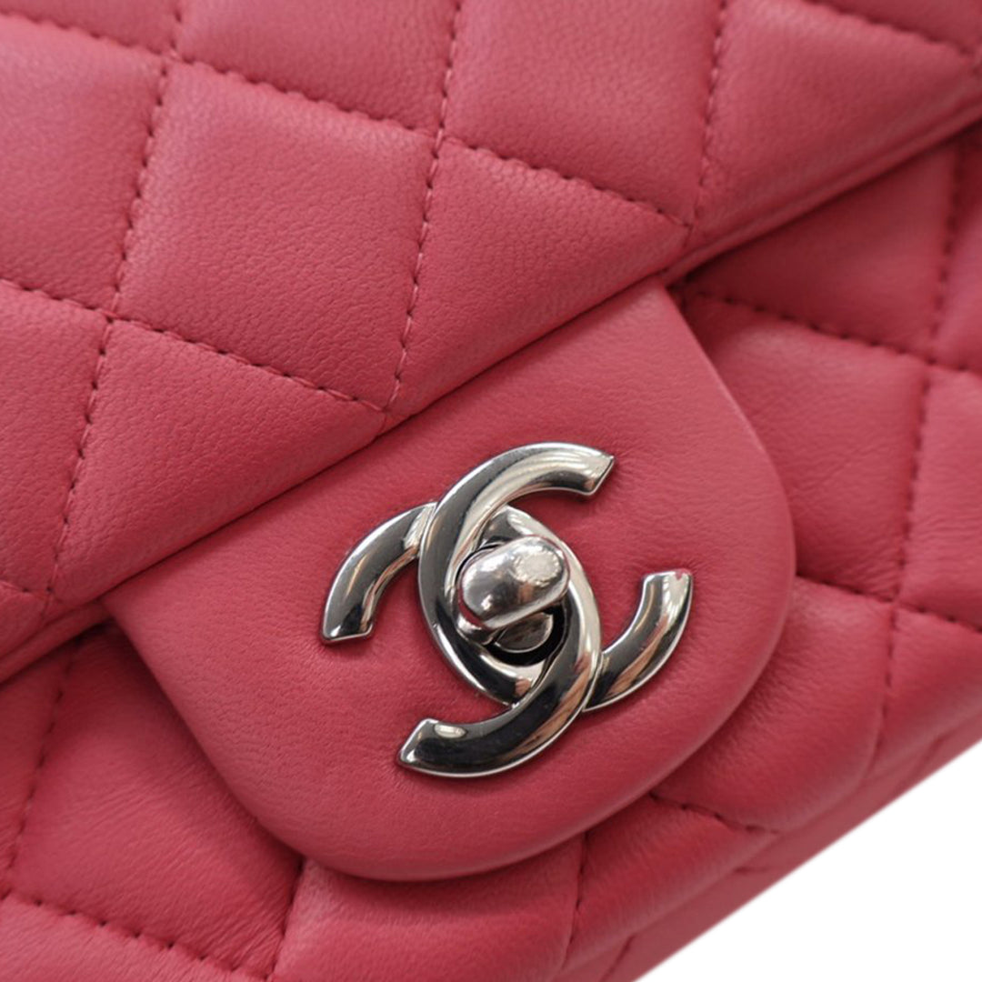 Chanel Classic Rectangulaire Rabat simple Mini Cuir d'agneau