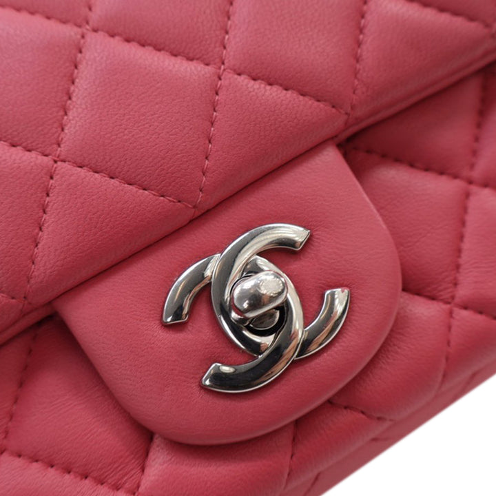 Chanel Classic Rectangulaire Rabat simple Mini Cuir d'agneau