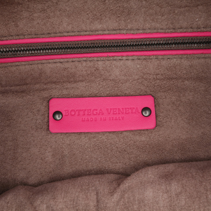 Medium Nappa Intrecciato Veneta Hobo Pink - Gaby Paris