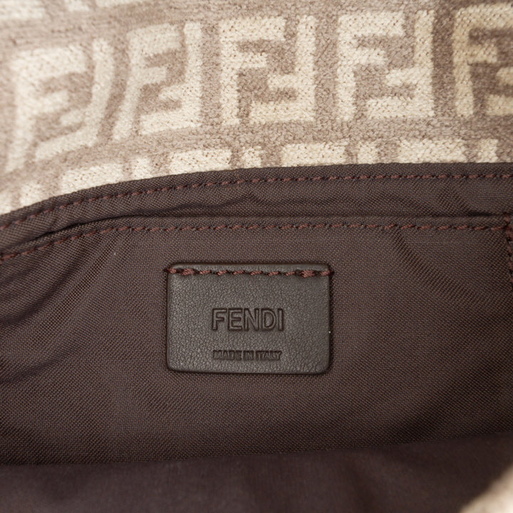 Fendi Zucchino Velours Baguette Phone Pochette Sac
