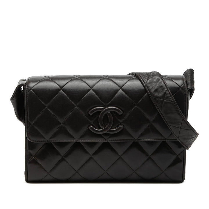 Chanel CC Matelassé Cuir d’agneau à rabat Sac porté croisé