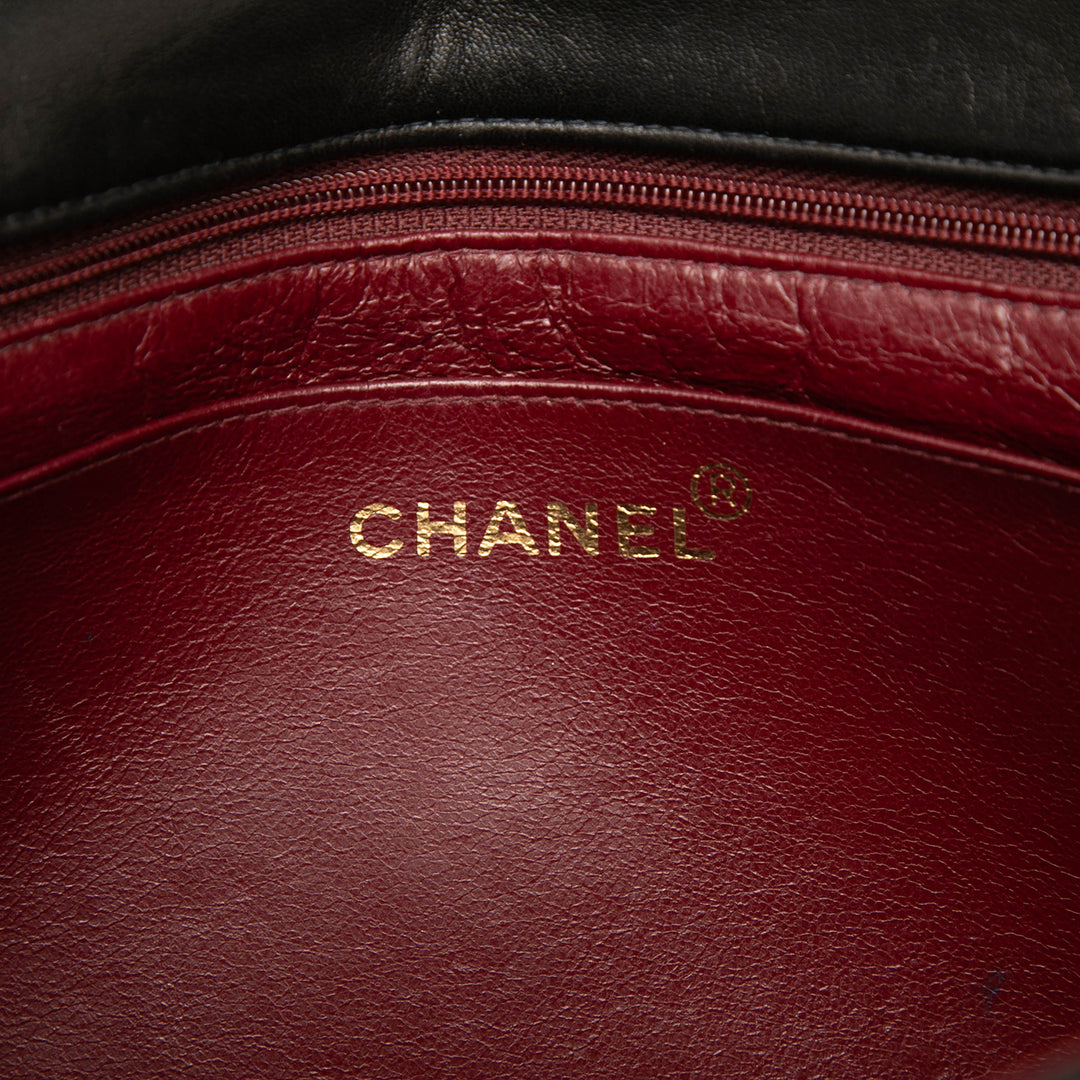 Chanel CC Matelassé Cuir d’agneau à rabat Sac porté croisé
