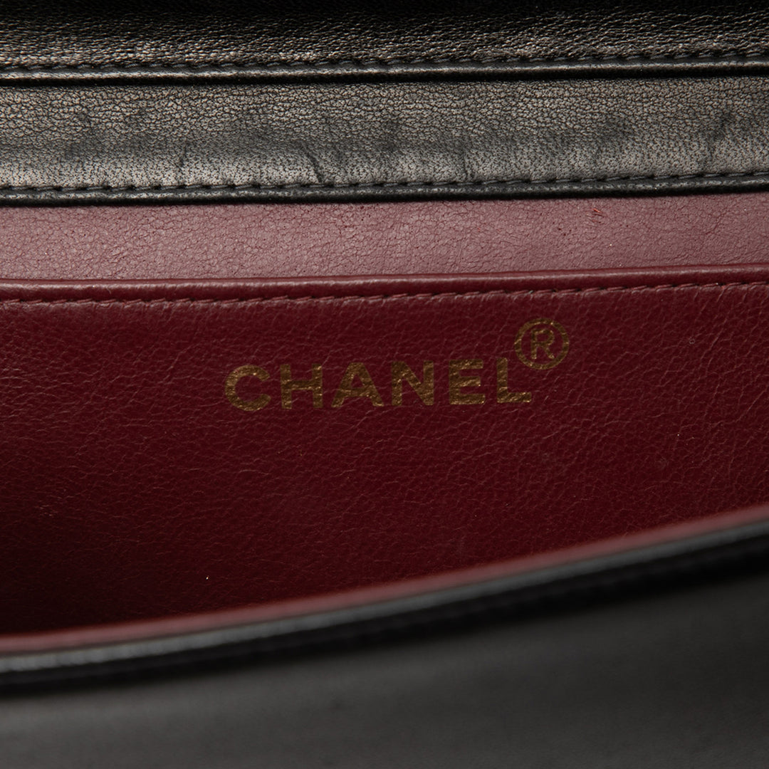 Chanel CC Matelassé Cuir d’agneau Full Simple rabat