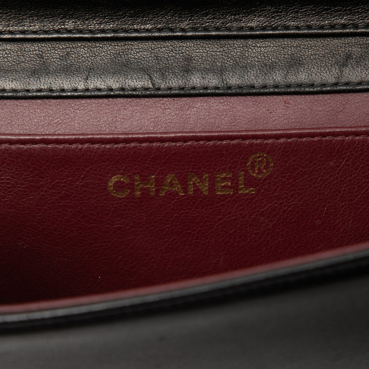 Chanel CC Matelassé Cuir d’agneau Full Simple rabat