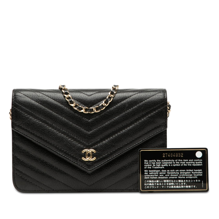 Chanel Chevron Cuir de chèvre Statement Wallet on Chain
