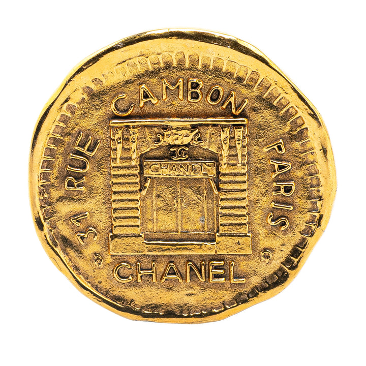 Gold Plated 31 Rue Cambon Round Brooch Gold - Gaby Paris