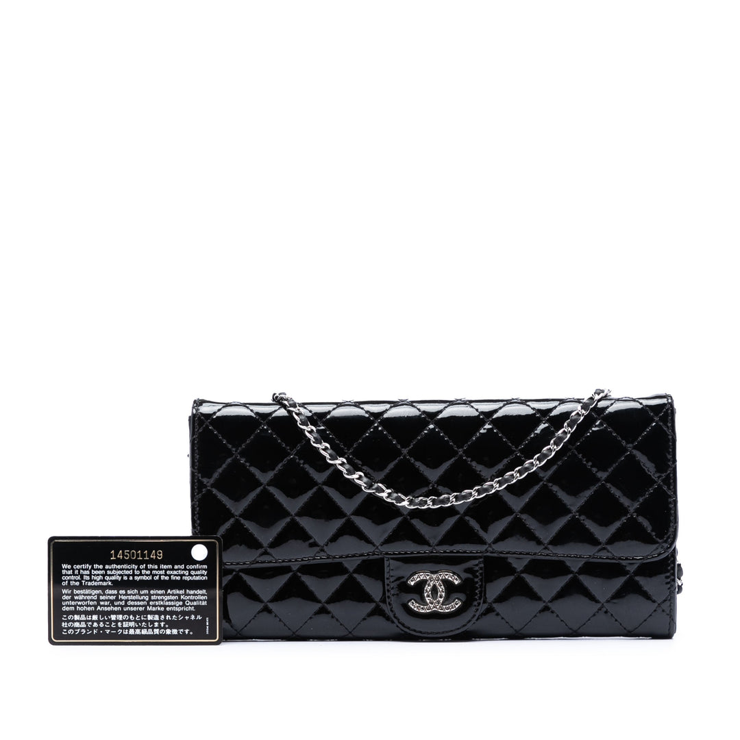 Chanel CC Matelassé Cuir verni Brilliant East West Wallet on Chain