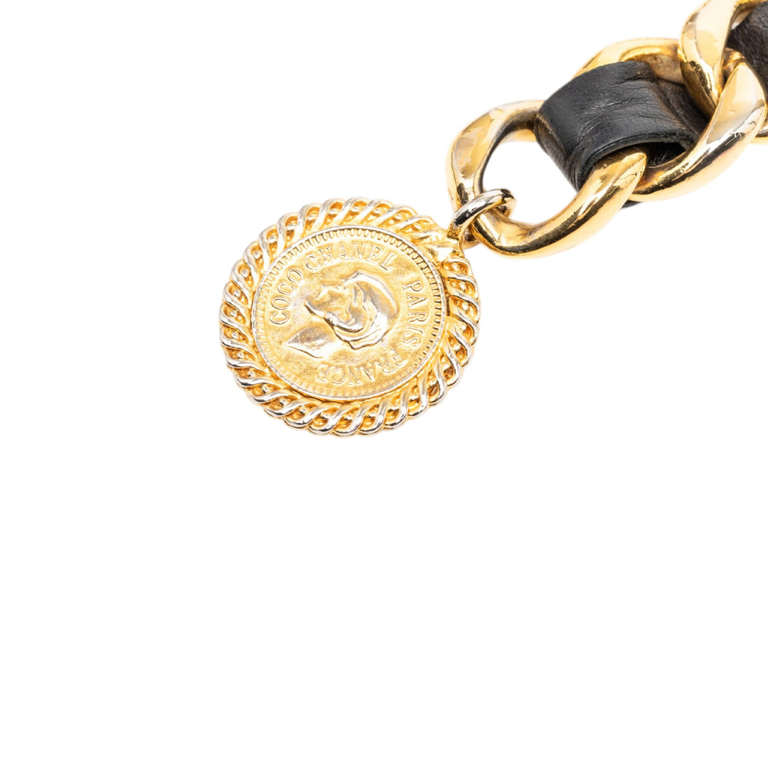 Chanel CC plaqué Cuir Woven Medallion Chain Belt
