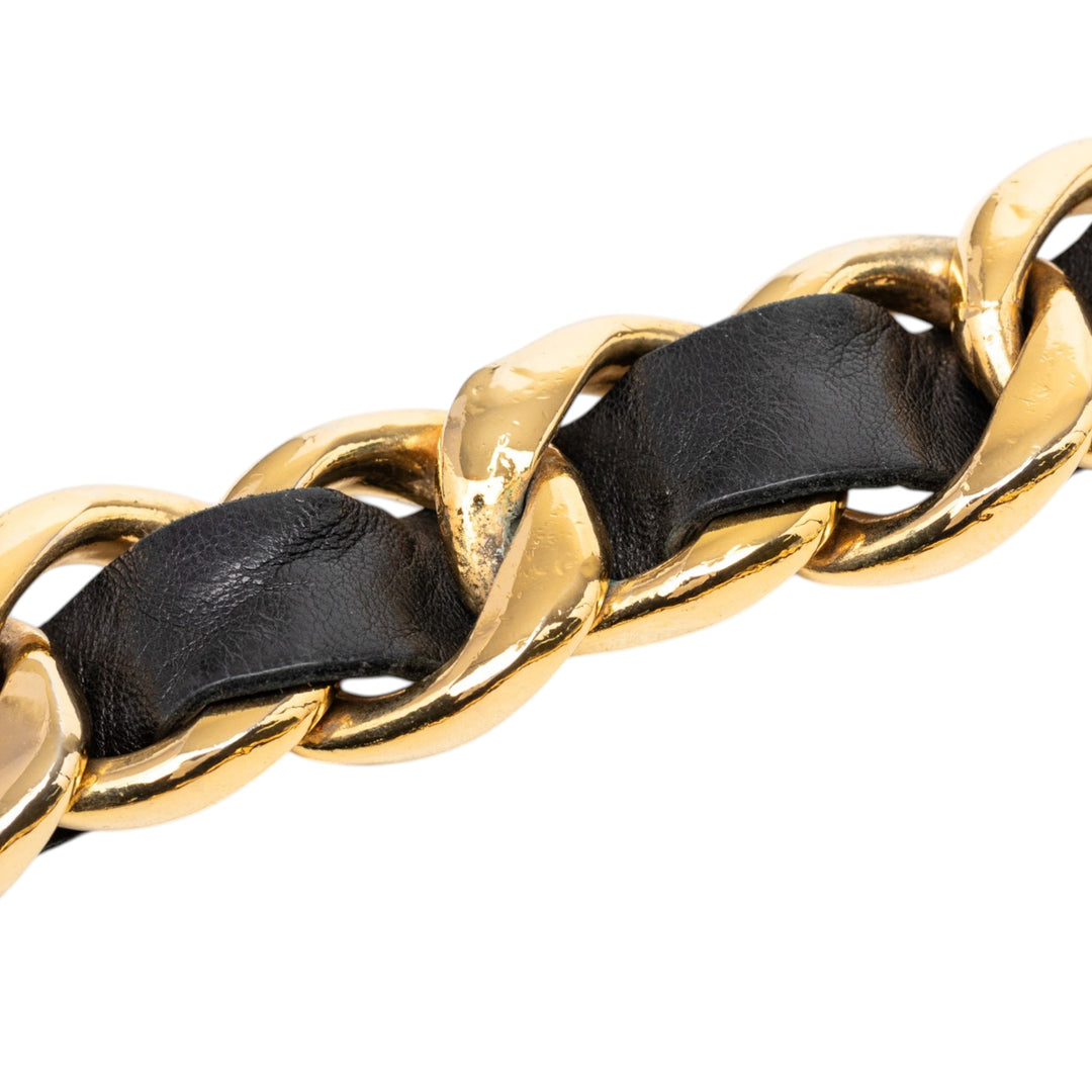 Chanel CC plaqué Cuir Woven Medallion Chain Belt