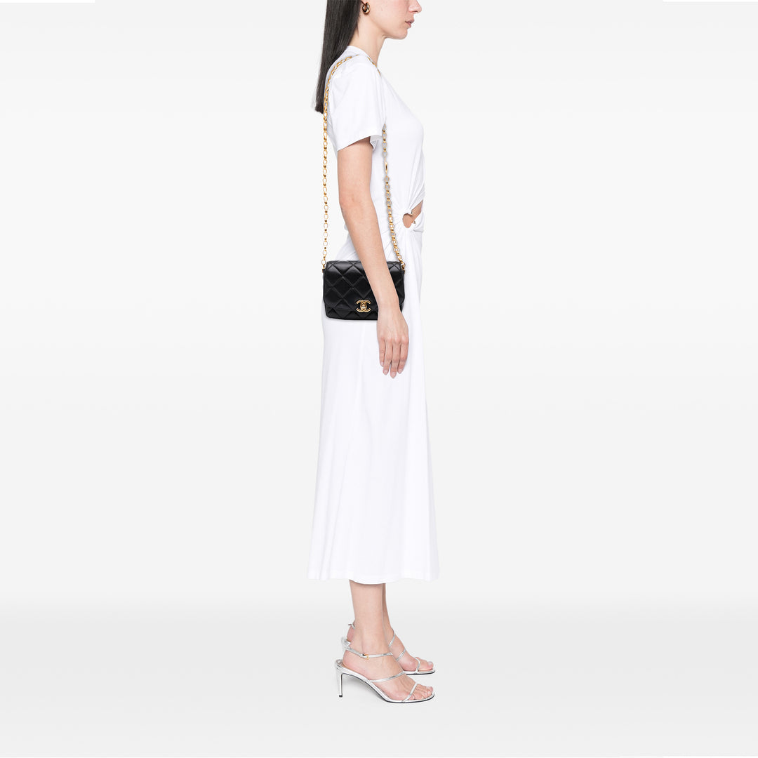 Chanel Small Quilted Cuir d’agneau CC Coin Flap Noir – GABY PARIS Authentique