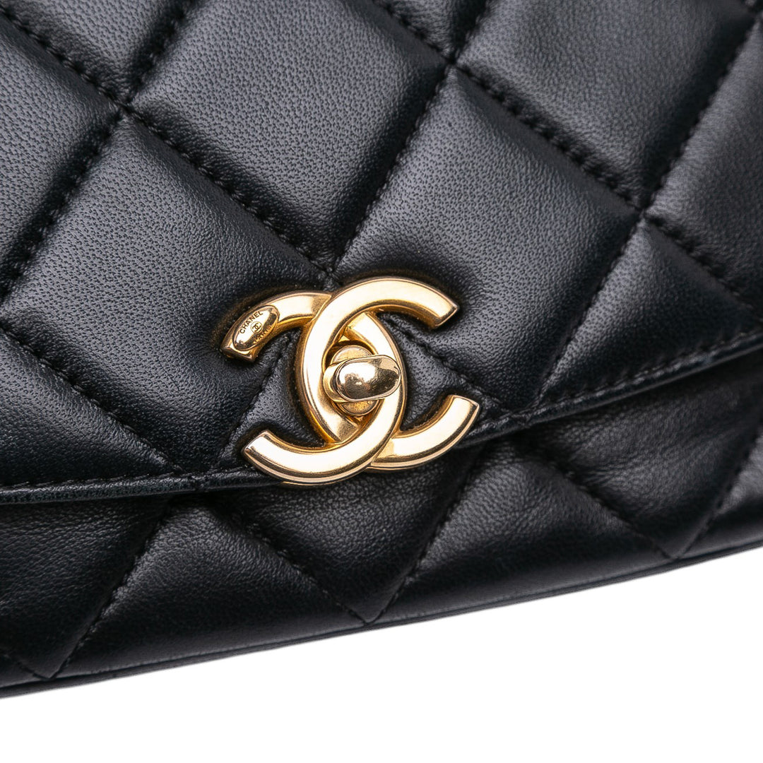 Chanel Small Quilted Cuir d’agneau CC Coin Flap Noir – GABY PARIS Authentique