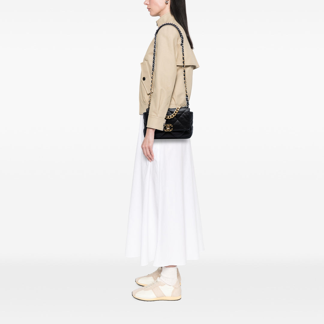 Chanel Medium Cuir d’agneau 19 à rabat