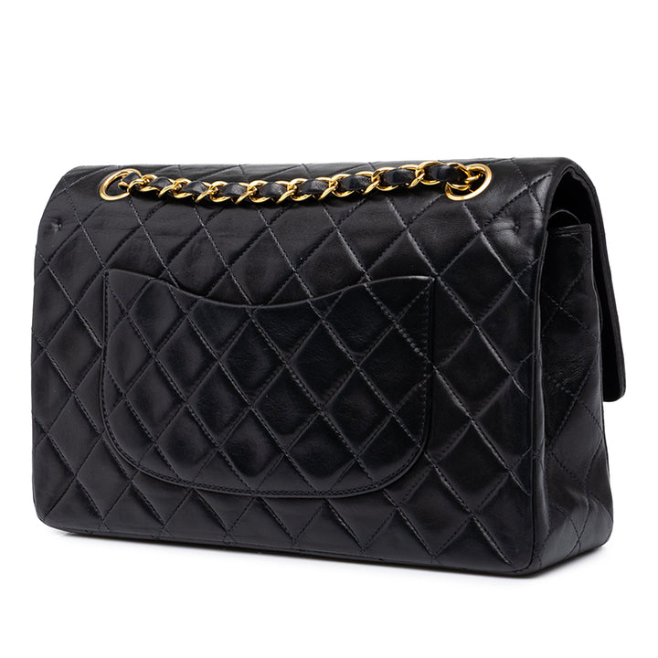 Chanel Sac porté épaule Classic Double rabat Moyen Cuir d'agneau Noir – vue 2 – GABY PARIS