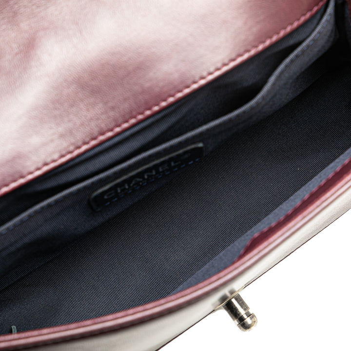 Chanel Old Medium Velours and Tweed Boy Flap Rouge – GABY PARIS Authentique