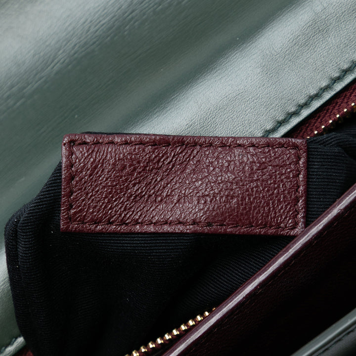 Saint Laurent Smooth Cuir de veau Monogram Cassandra Clasp Sac