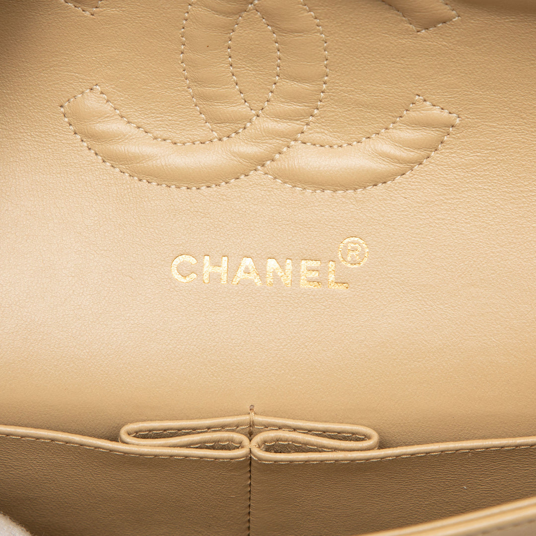 Chanel Medium Classic Cuir d’agneau Double rabat