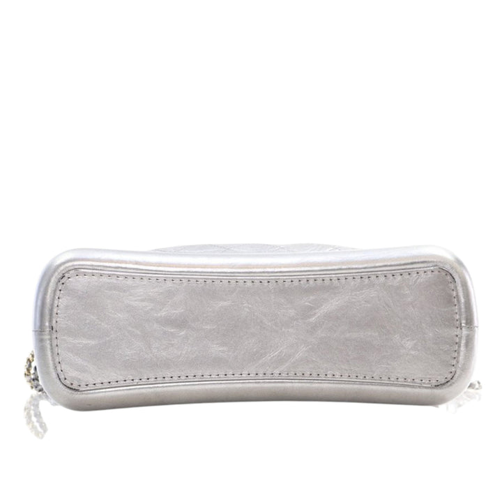 Chanel Medium Métallisé Aged Cuir de veau Gabrielle Sac porté croisé Argenté