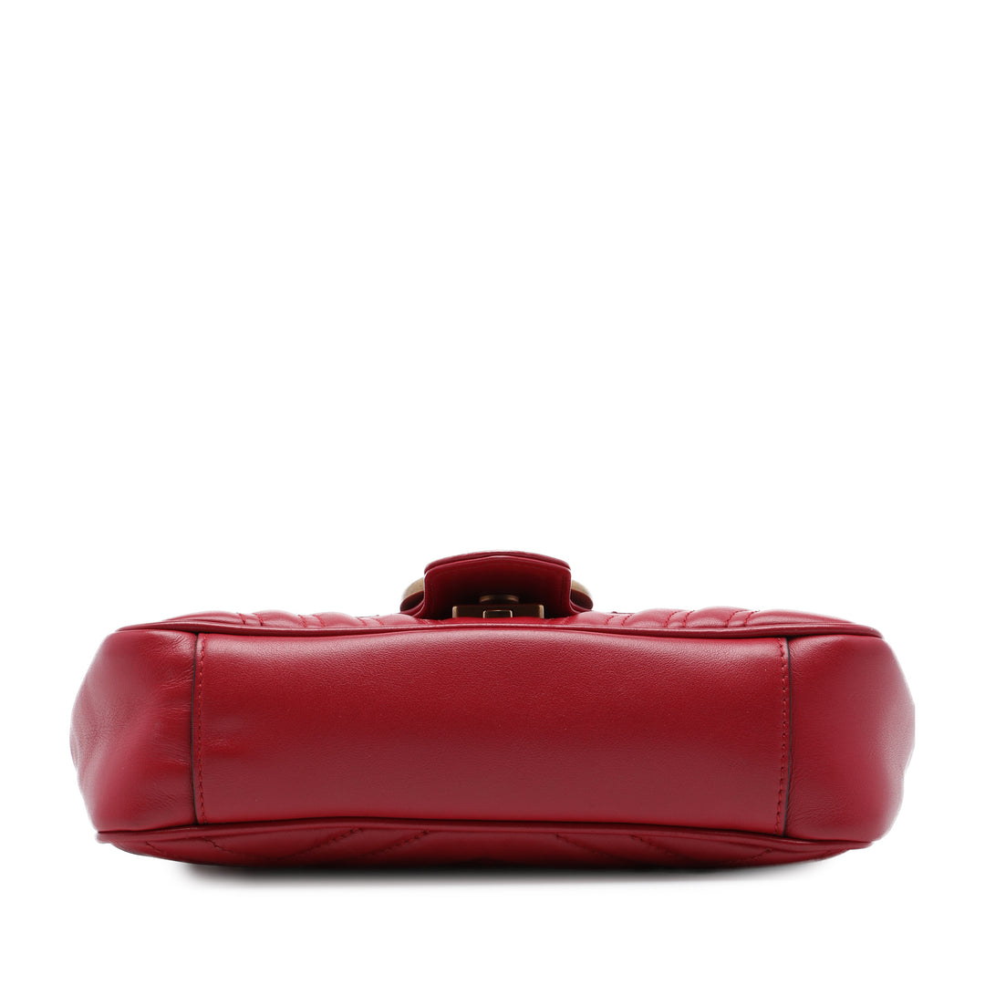 GG Marmont Matelasse Sac Petit Cuir de veau Rouge