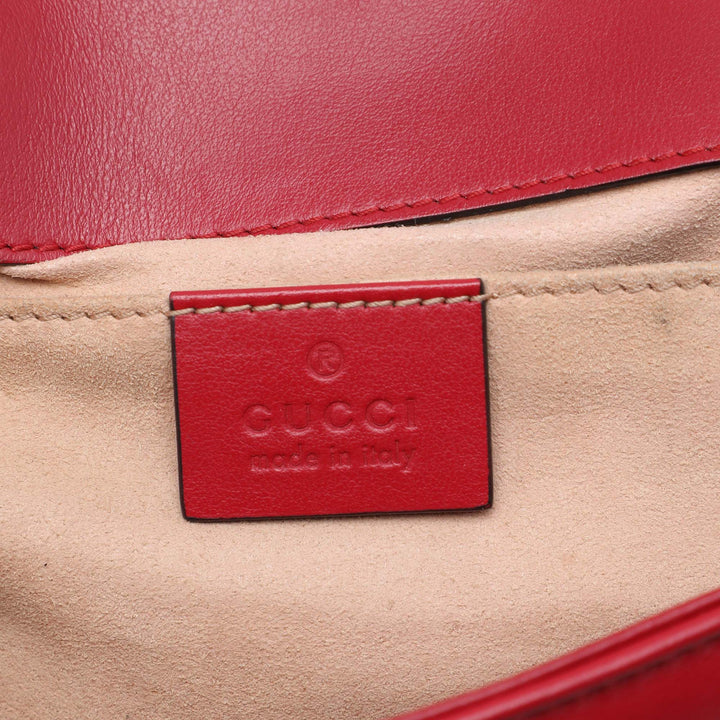 GG Marmont Matelasse Sac Petit Cuir de veau Rouge