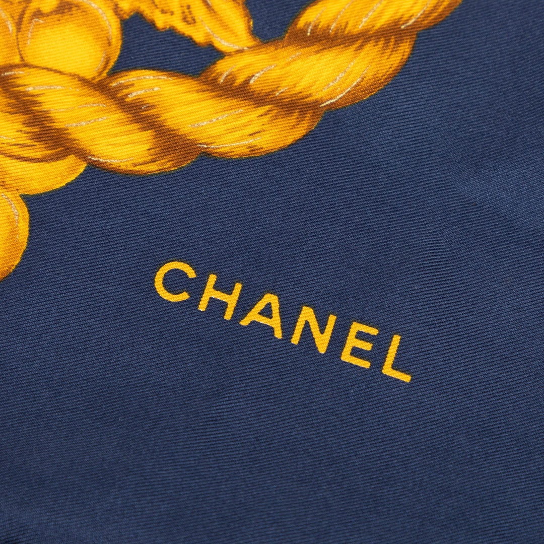 Chanel Foulard Golden Rope Pompon Grape Bleu – vue 2 – GABY PARIS