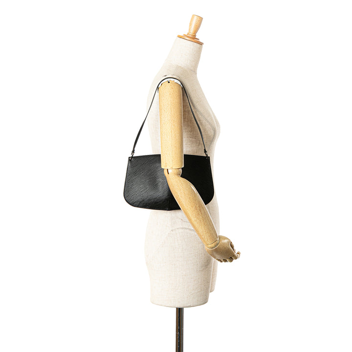 Epi Demi Lune Pochette Black - Gaby Paris