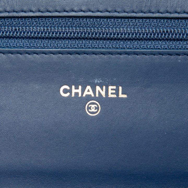 Chanel Matelassé Cuir verni Reissue 2.55 Wallet on Chain