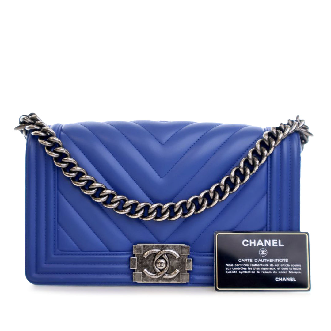 Chanel Old Medium Chevron Cuir de veau Boy à rabat