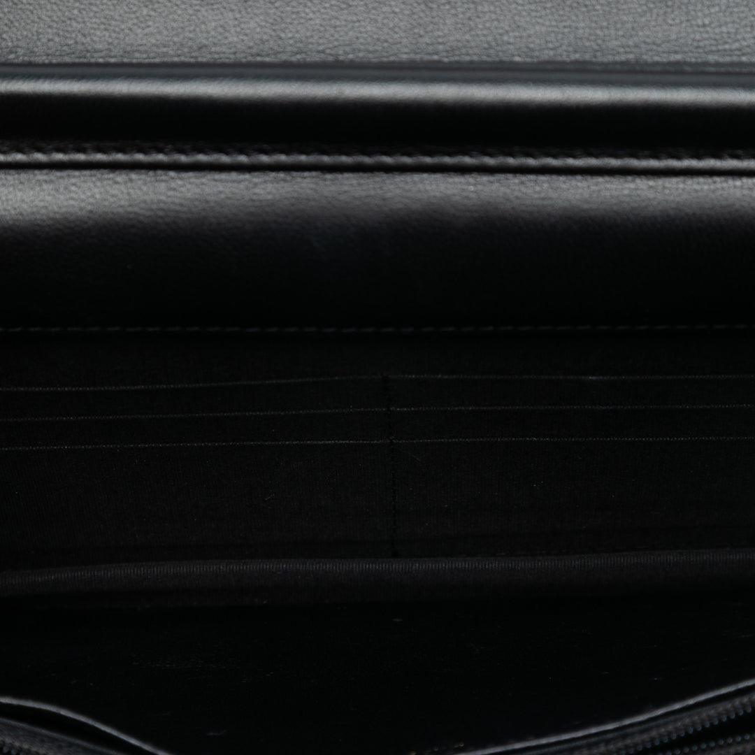 Chanel Matelassé Cuir d’agneau CC Charm Wallet on Chain