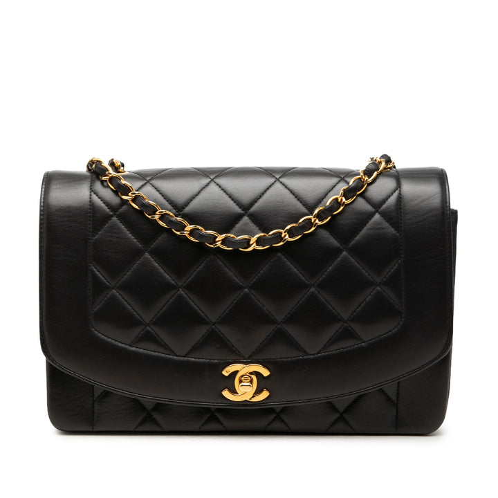 Chanel Sac porté épaule Matelassé Diana Rabat simple Petit Cuir d'agneau Noir – vue principale – GABY PARIS