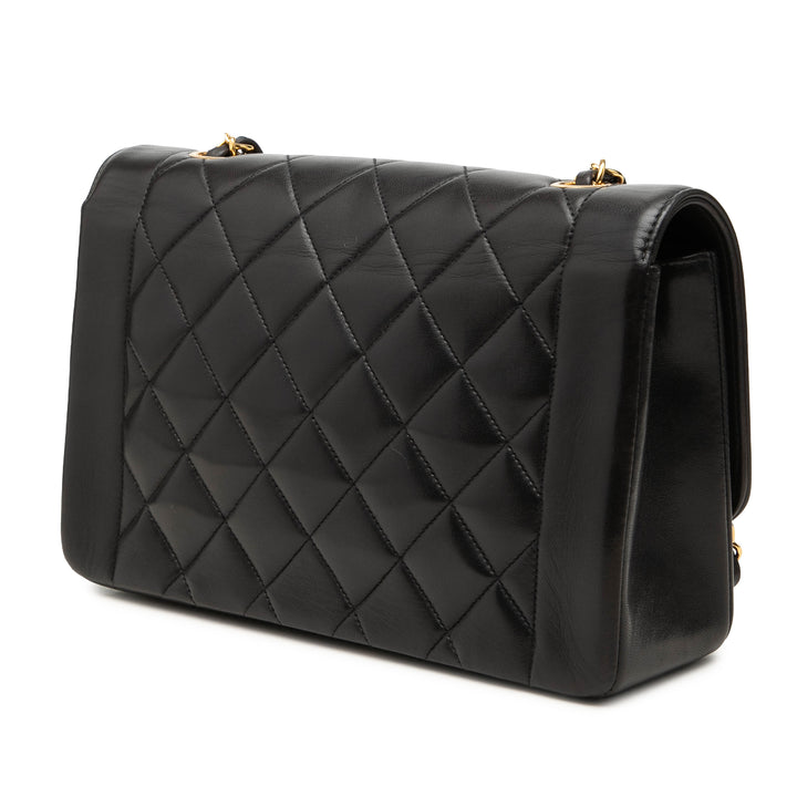 Chanel Sac porté épaule Matelassé Diana Rabat simple Petit Cuir d'agneau Noir – vue 2 – GABY PARIS