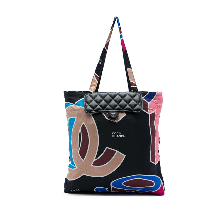 Chanel Cabas Graffiti Foldable in à rabat Noir – vue 5 – GABY PARIS