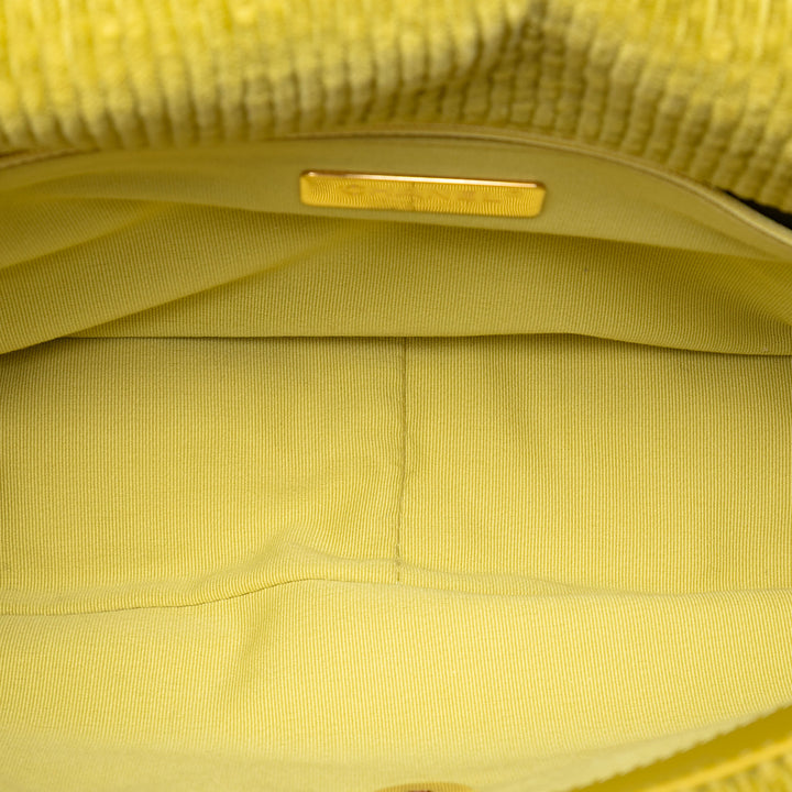 Chanel Large Corduroy 19 à rabat