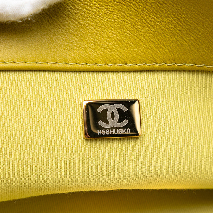 Chanel Large Corduroy 19 à rabat