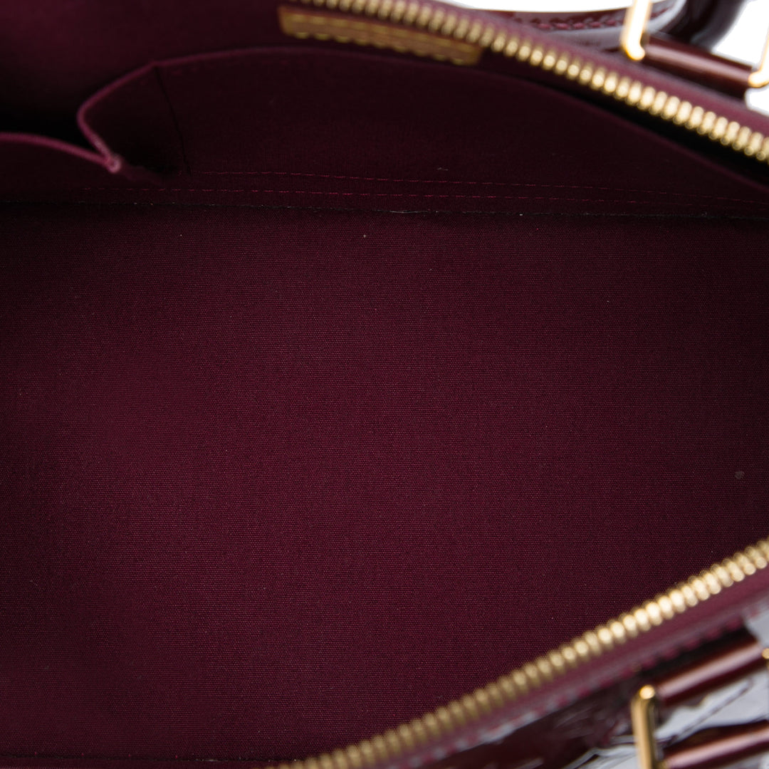 Louis Vuitton Alma PM Cuir verni Monogram Rouge