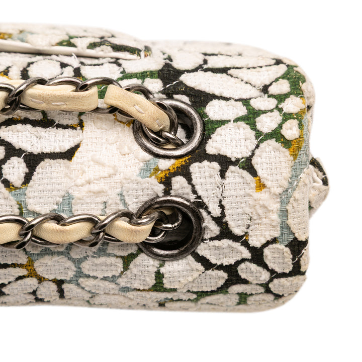 Chanel Medium Classic Chevron Tweed Floral Double rabat Blanc – GABY PARIS Authentique