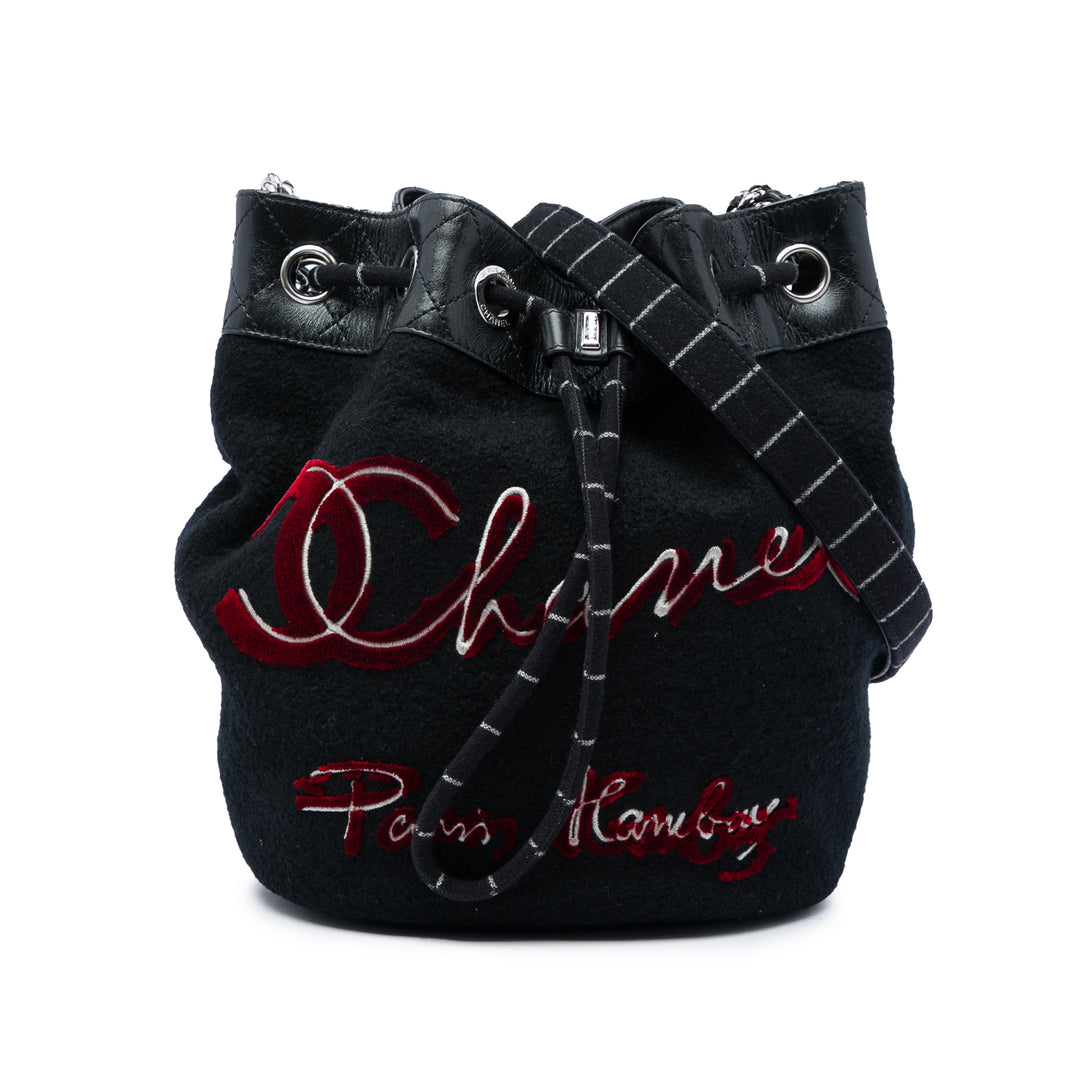Chanel Paris Hamburg Sac seau Noir – vue principale – GABY PARIS