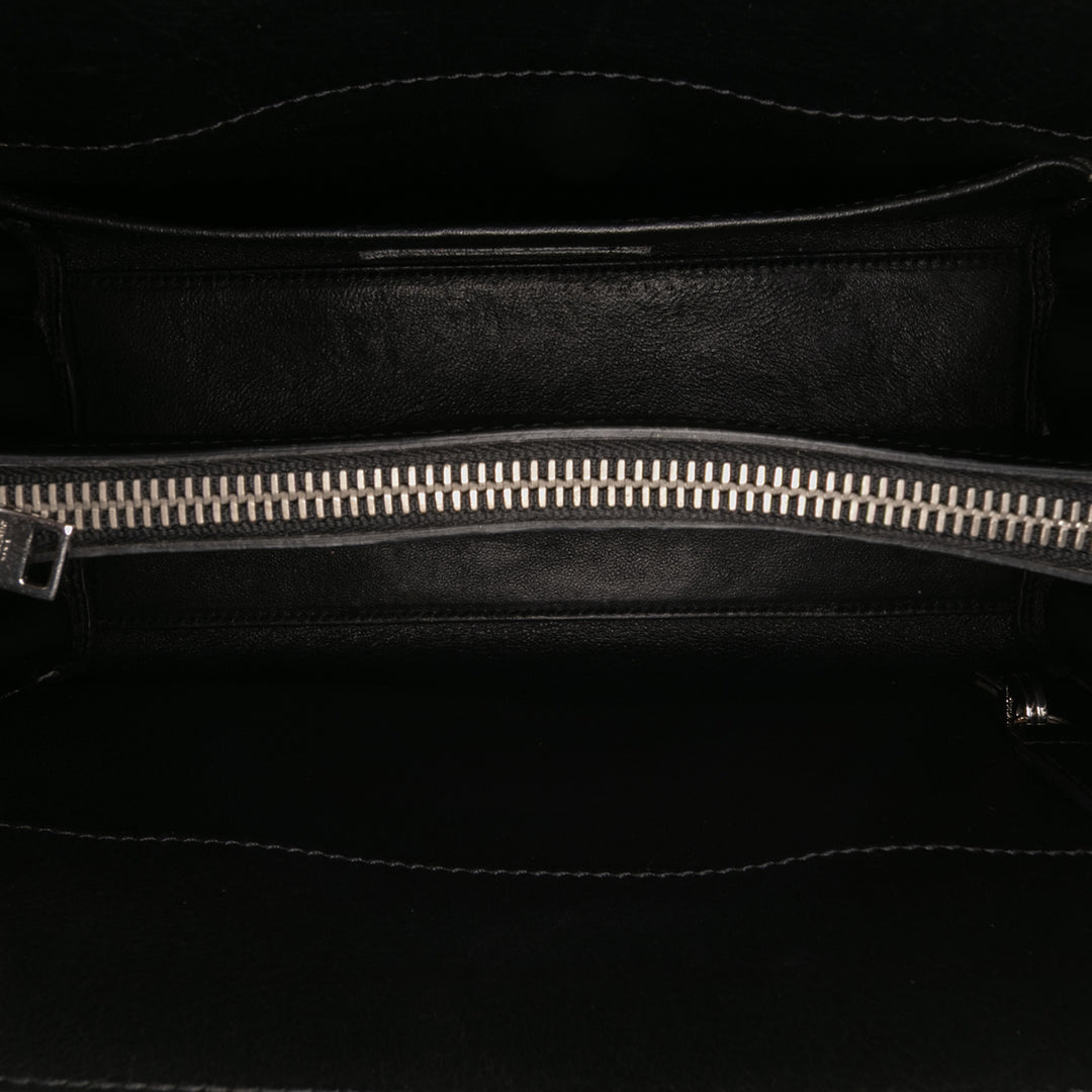 Saint Laurent Baby Cuir Patch Embellished Sac De Jour Sac cartable