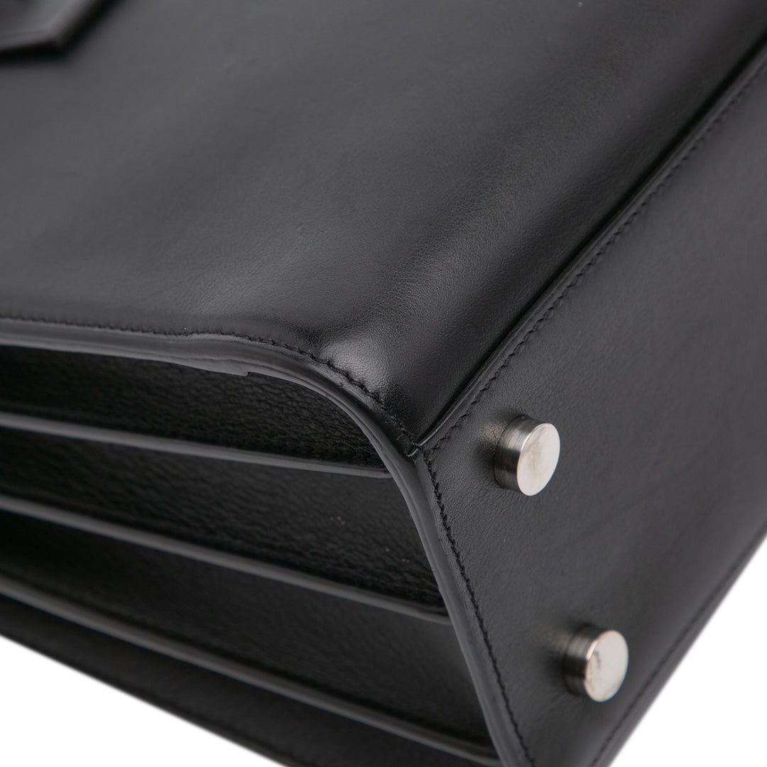 Saint Laurent Baby Cuir Patch Embellished Sac De Jour Sac cartable