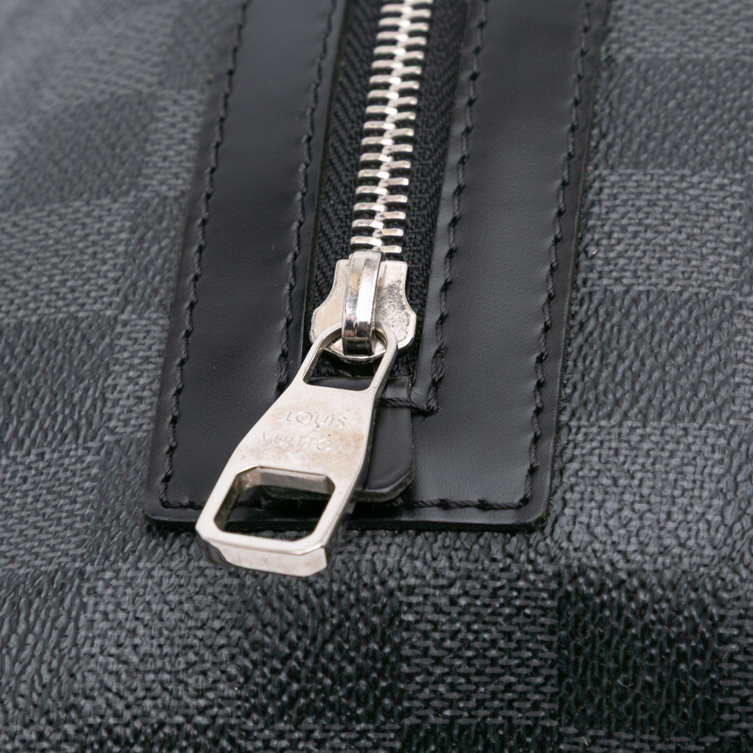 Louis Vuitton Damier Graphite Mick MM Noir