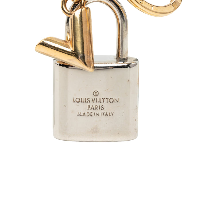 Louis Vuitton plaqué et Brass Kaleido V Bijou de sac et Porte-clés Doré – vue 4 – GABY PARIS