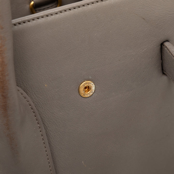 Saint Laurent Small Cuir Sac De Jour Sac – GABY PARIS Authentique