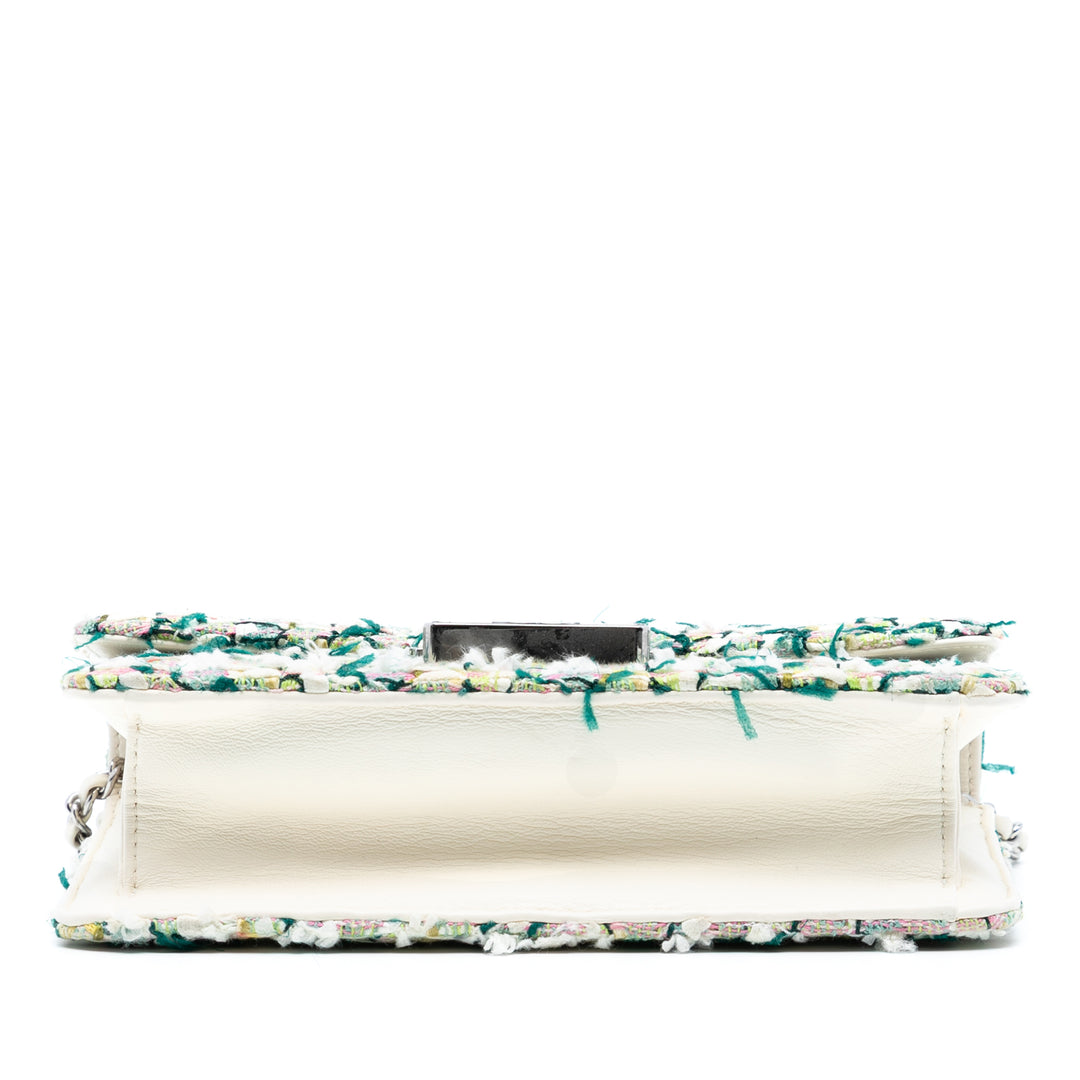 Chanel Mini Matelassé Tweed Beauty Lock à rabat – GABY PARIS Authentique