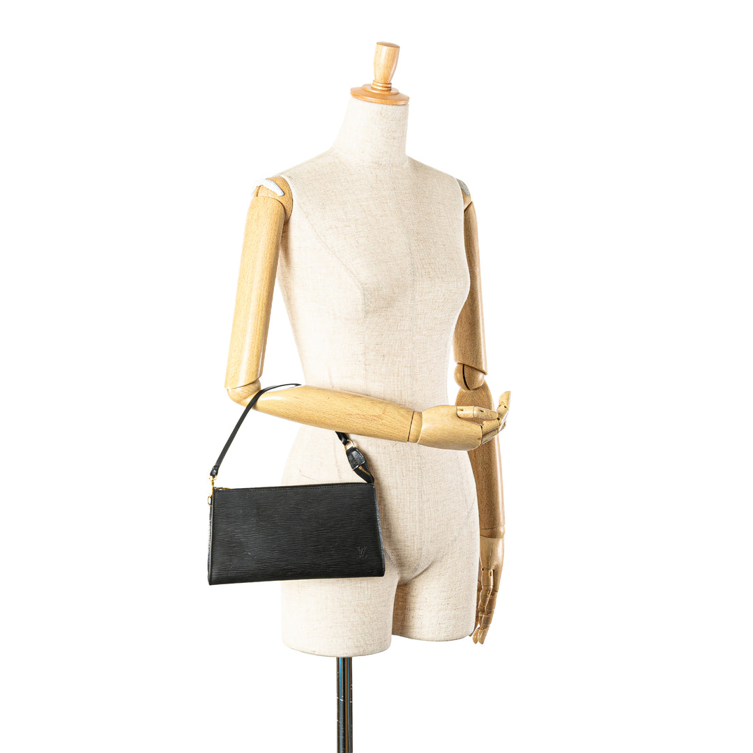 Louis Vuitton Epi Pochette Accessoires
