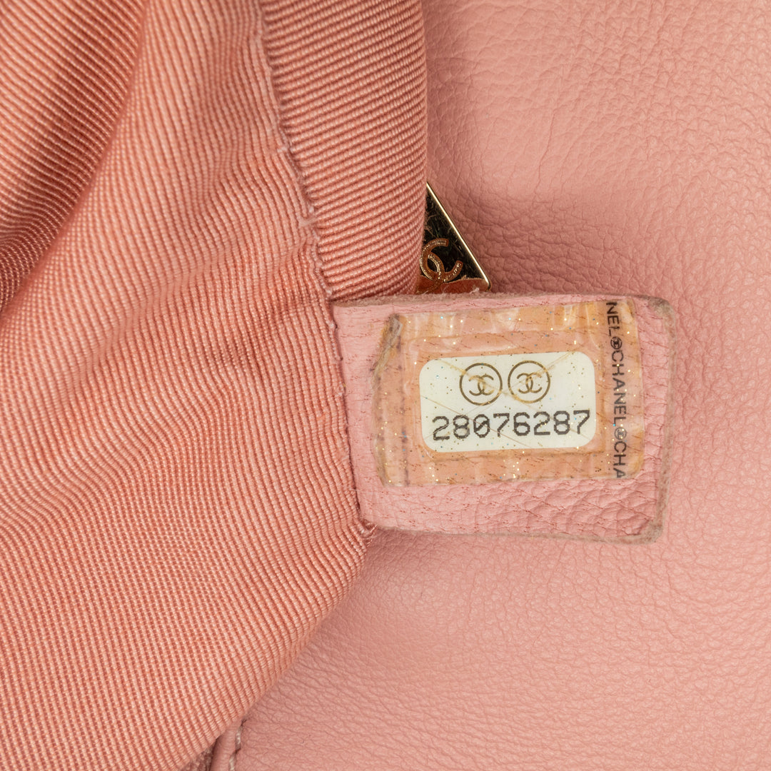 Medium Tweed Large Pearl Handle Flap Pink - Gaby Paris