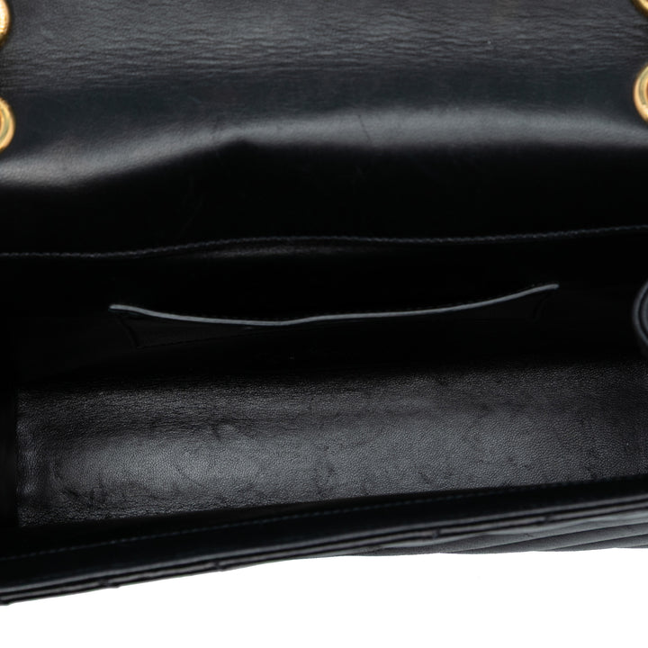 Saint Laurent Medium Chevron Cuir de veau Monogram Sac enveloppe