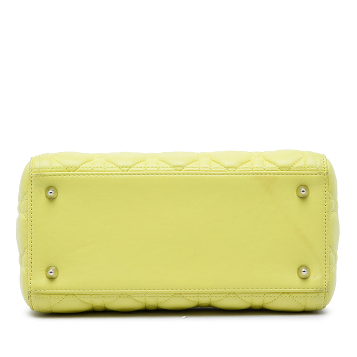 Lady Dior Cannage Moyen Cuir d'agneau Jaune